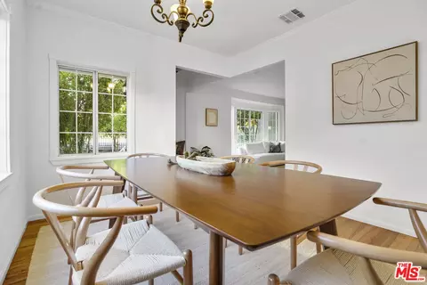 10129 Plainview Ave, Tujunga, CA 91042 photo 13