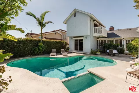 736 Irving Dr, Burbank, CA 91504