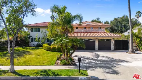 10801 Bothwell Rd, Chatsworth, CA 91311