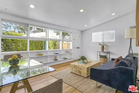 2404 Ocean Park Blvd, Santa Monica, CA 90405