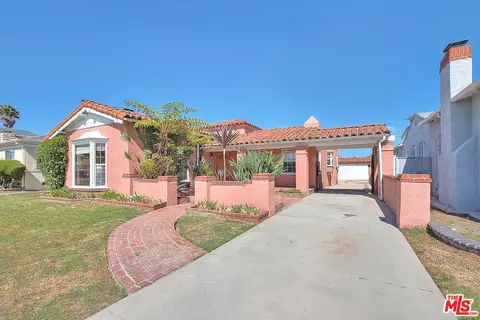 2709 W 82nd Pl, Inglewood, CA 90305