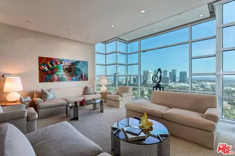 10380 Wilshire Blvd #1703, Los Angeles, CA 90024