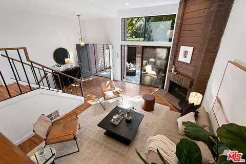 13044 Mindanao Way #2, Marina Del Rey, CA 90292