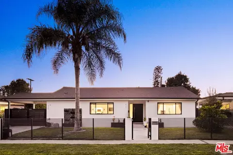 6151 Atoll Ave, Valley Glen, CA 91401