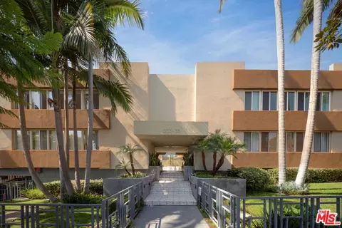 1233 N Laurel Ave #216, West Hollywood, CA 90046