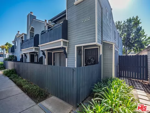 7312 Quill Dr #16, Downey, CA 90242