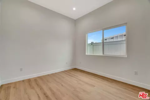 11108 Norris Ave, Pacoima, CA 91331 photo 40