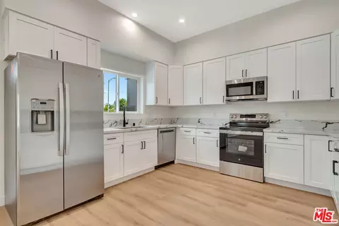 11108 Norris Ave, Pacoima, CA 91331 photo 12