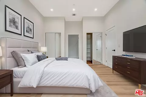 11108 Norris Ave, Pacoima, CA 91331 photo 53