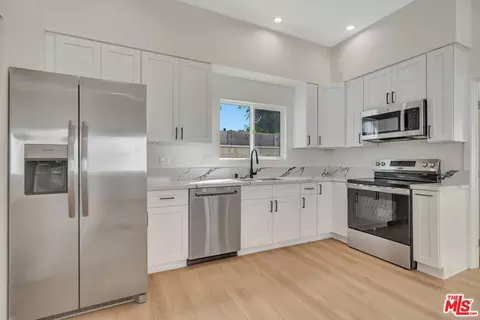11108 Norris Ave, Pacoima, CA 91331 photo 62