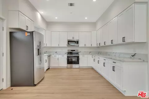 11108 Norris Ave, Pacoima, CA 91331 photo 11
