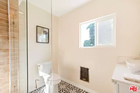 Bath - 4346 Cypress Ave, El Monte, CA 91731 photo 1 of 3