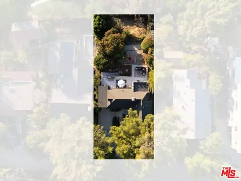 View/Area - 2131 Princeton Ave, Los Angeles, CA 90026 photo 2 of 2