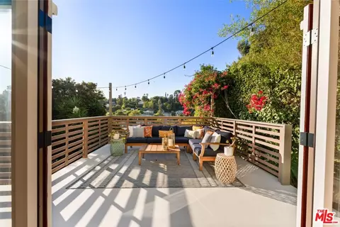 Exterior - 2131 Princeton Ave, Los Angeles, CA 90026 photo 9 of 21