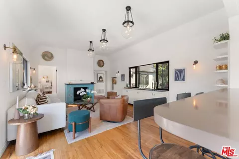 Living - 2131 Princeton Ave, Los Angeles, CA 90026 photo 4 of 5