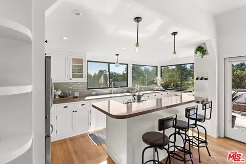 Kitchen - 2131 Princeton Ave, Los Angeles, CA 90026 photo 5 of 5