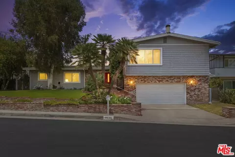 4135 Picasso Ave, Woodland Hills, CA 91364