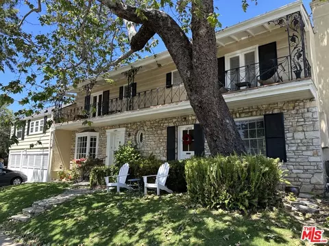 10745 Ohio Ave, Los Angeles, CA 90024