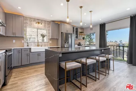 1115 S Elm Dr #401, Los Angeles, CA 90035