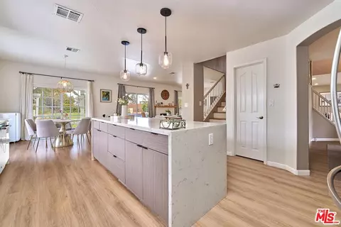 Kitchen - 40824 Riverock Ln, Palmdale, CA 93551 photo 4 of 6