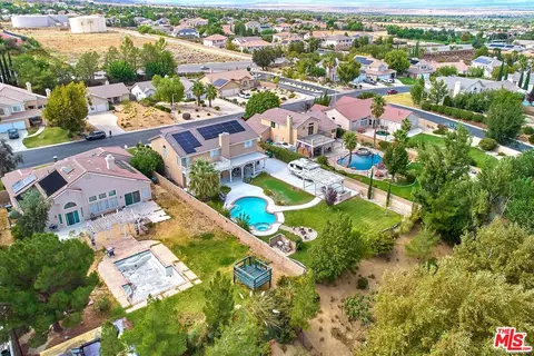 View/Area - 40824 Riverock Ln, Palmdale, CA 93551 photo 7 of 9