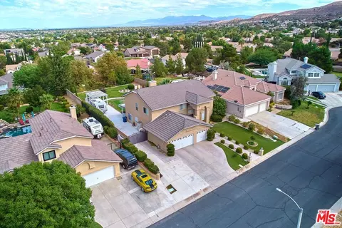 View/Area - 40824 Riverock Ln, Palmdale, CA 93551 photo 1 of 9