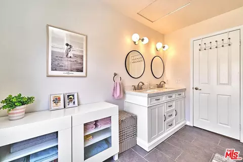 Bath - 40824 Riverock Ln, Palmdale, CA 93551 photo 7 of 8