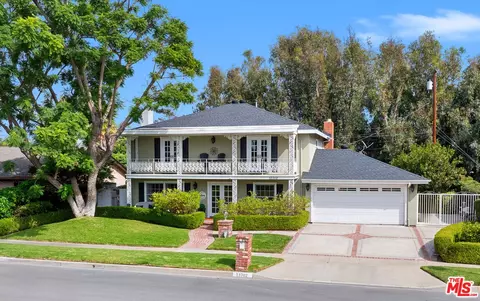 13702 Loretta Dr, Tustin, CA 92780