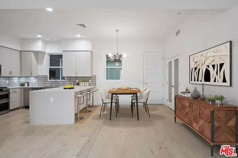 1746 Garfield Pl #102, Los Angeles, CA 90028