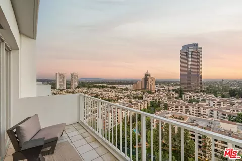2170 Century Park #2107, Los Angeles, CA 90067