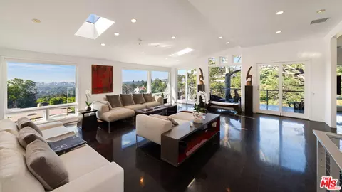 1415 Summitridge Dr, Beverly Hills, CA 90210