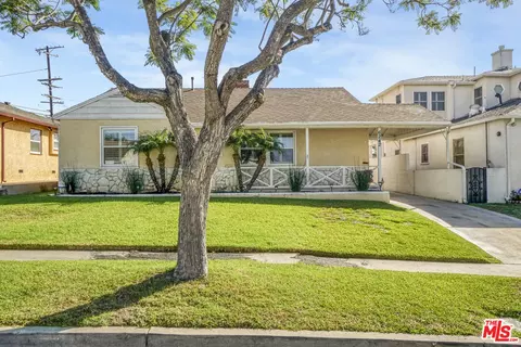 6242 Acacia St, Los Angeles, CA 90056