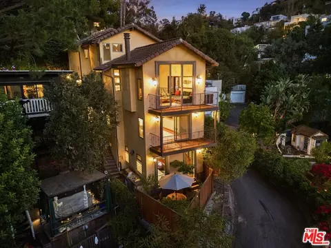 7223 Sycamore Trl, Los Angeles, CA 90068