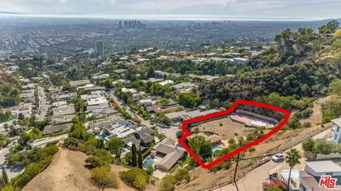 1871 Marcheeta Pl, Los Angeles, CA 90069