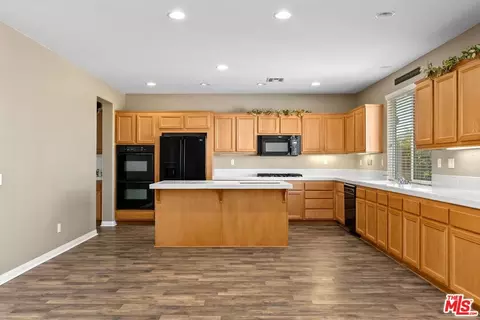 Kitchen - 1061 Boulder Pl, Oceanside, CA 92057 photo 1 of 3
