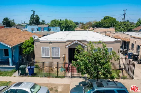 1139 E 68th St, Los Angeles, CA 90001