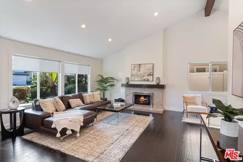 6331 Geyser Ave, Tarzana, CA 91335 photo 5
