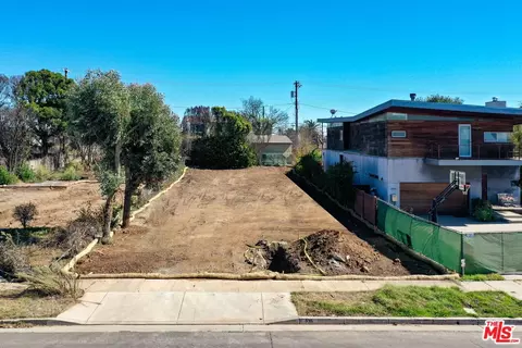516 El Medio Ave, Pacific Palisades, CA 90272