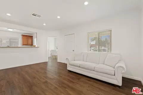 6613 San Miguel St, Paramount, CA 90723 photo 4