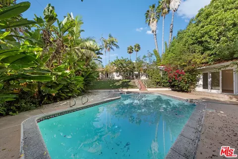 10116 Cheviot Dr, Los Angeles, CA 90064