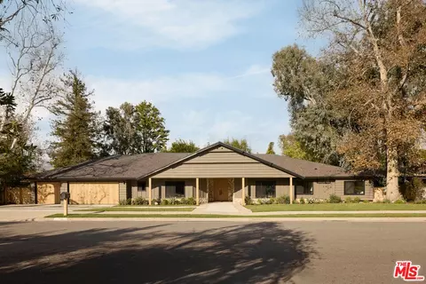 17539 Magnolia Blvd, Encino, CA 91316