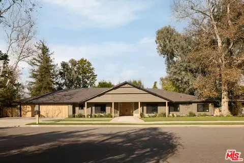 17539 Magnolia Blvd, Encino, CA 91316