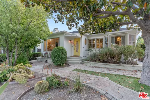 1779 Harding Ave, Altadena, CA 91001