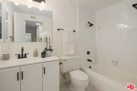 2332 N Justin Ave, Simi Valley, CA 93065 photo 27