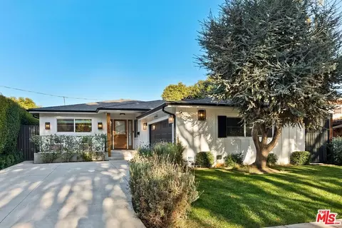 2554 Amherst Ave, Los Angeles, CA 90064