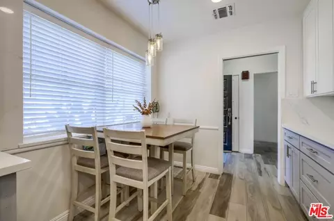 1060 E 45th Way, Long Beach, CA 90807 photo 9