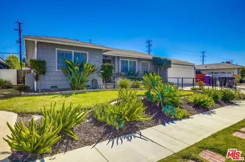 1060 E 45th Way, Long Beach, CA 90807 photo 42