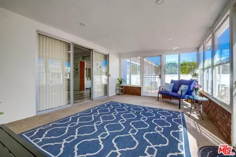 1060 E 45th Way, Long Beach, CA 90807 photo 22