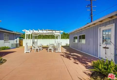 1060 E 45th Way, Long Beach, CA 90807 photo 34
