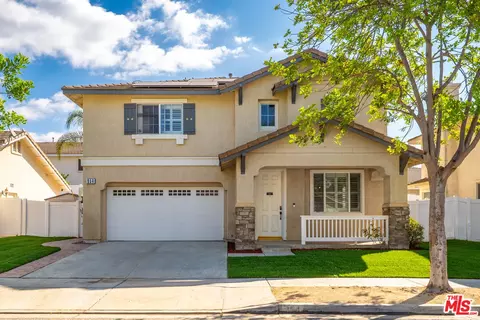 954 Taylor Ln, Fillmore, CA 93015 photo 1